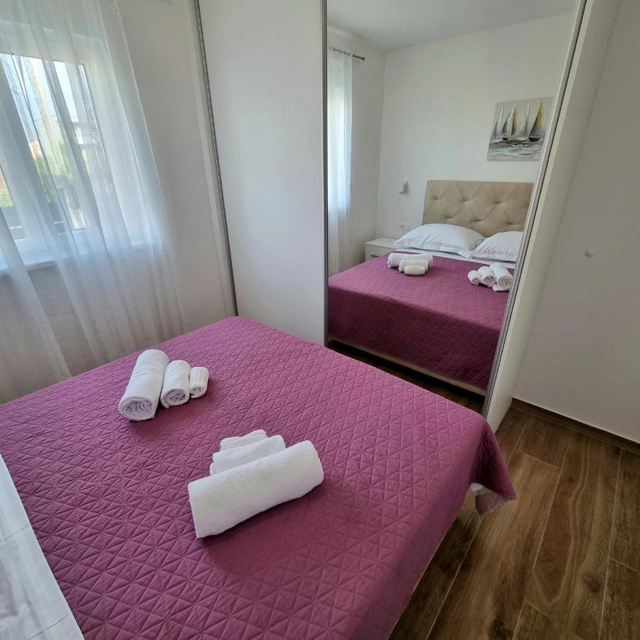 Apartments Happiness Трогир Экстерьер фото