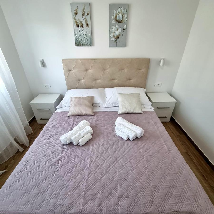 Apartments Happiness Трогир Экстерьер фото